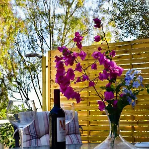 maravilloso-apartamento-con-jardn-y-barbacoa.1costadelsol.com/