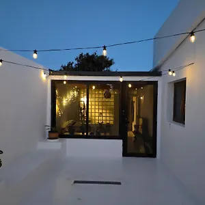Alunita & Pirita, Con Jardin, Terraza Y Wifi En Zona Tranquila Y Centrica Habitación en casa particular